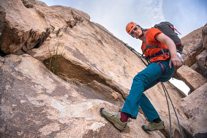Rappelling Adventure in Joshua Tree National Park (4 Hours) - Photo 1 of 7